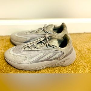 Size 6 - adidas Ozelia Triple Gray 2021